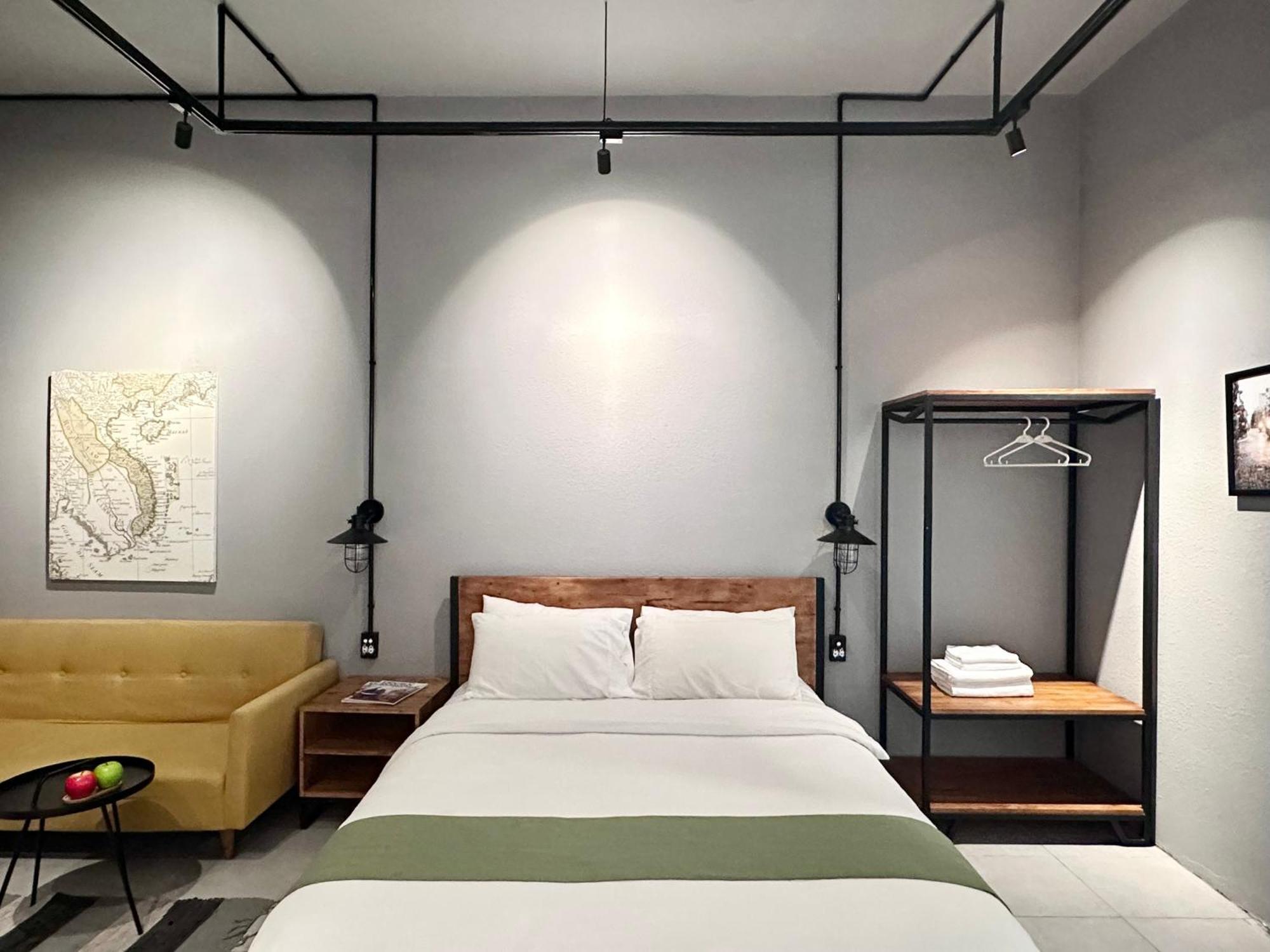Circadian Industrial Studios On Nguyen Hue Хошимин Екстериор снимка