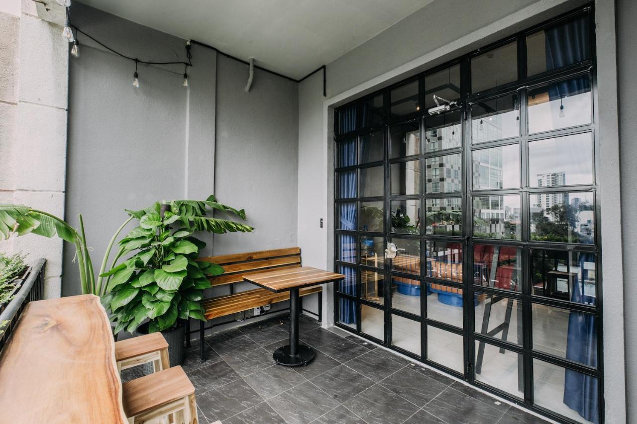 Circadian Industrial Studios On Nguyen Hue Хошимин Екстериор снимка